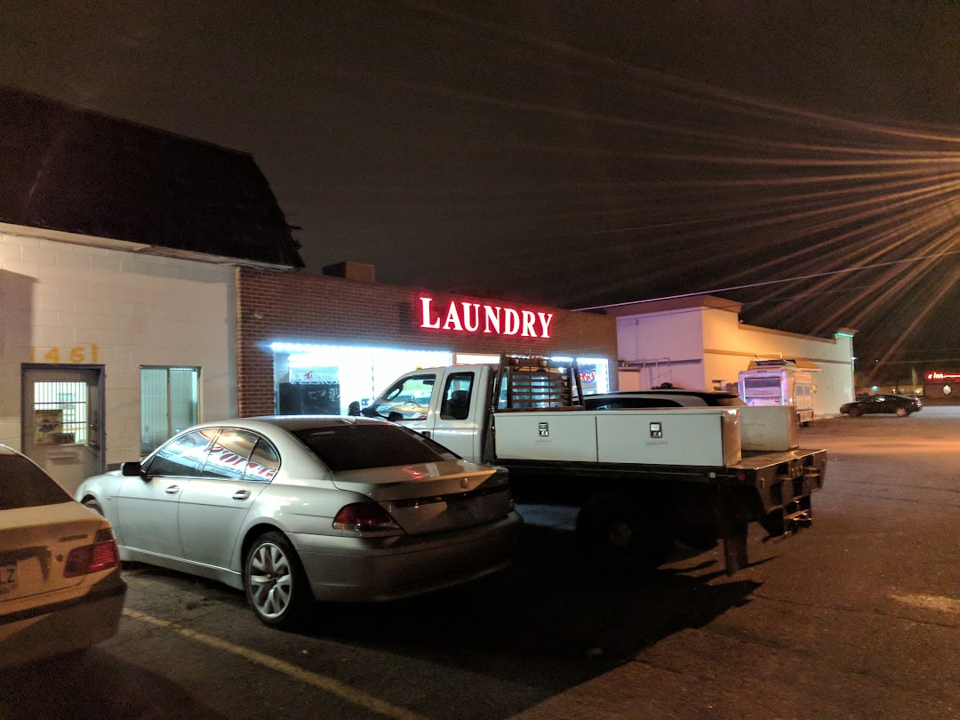 Aurora East Laundry Center