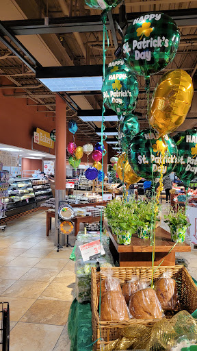 Supermarket «Giant Eagle Supermarket», reviews and photos, 2390 W Prospect Rd, Ashtabula, OH 44004, USA