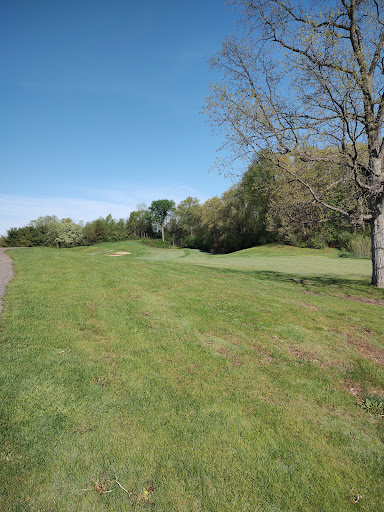 Golf Course «Moose Ridge Golf Course & Grille», reviews and photos, 11801 Doane Rd, South Lyon, MI 48178, USA