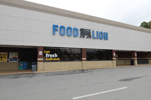 Grocery Store «Food Lion», reviews and photos, 1 New Clyde Hwy, Canton, NC 28716, USA