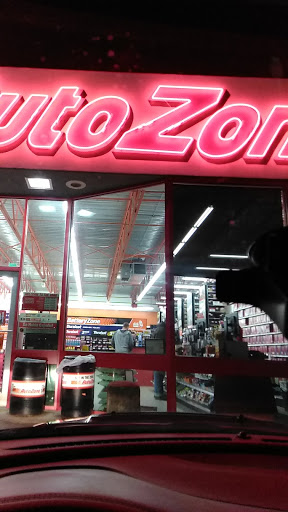 Auto Parts Store «AutoZone», reviews and photos, 2216 Russellville Rd, Bowling Green, KY 42101, USA