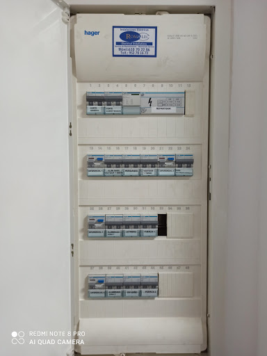 Instalaciones Eléctricas Y Certificados ROMALEC en Marbella, Málaga
