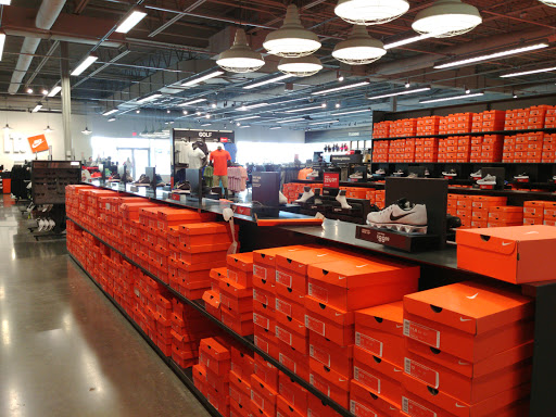 Clothing Store «Nike Factory Store», reviews and photos, 2350 Grand Cypress Dr #350, Wesley Chapel, FL 33544, USA