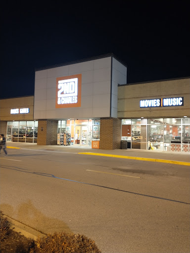 Used Book Store «2nd & Charles», reviews and photos, 10239 Indianapolis Blvd, Highland, IN 46322, USA