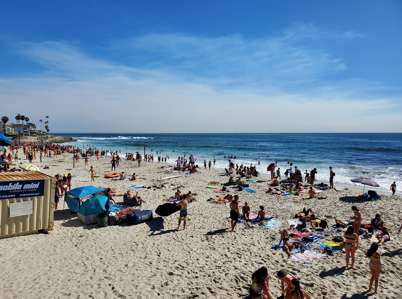 Fotografija Marine Street beach z svetel pesek površino