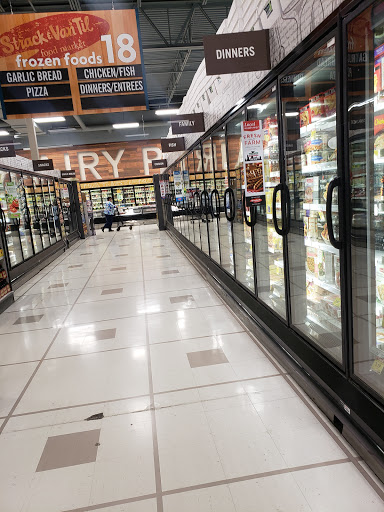 Grocery Store «Strack & Van Til Food Market And Cafe And Deli», reviews and photos, 7760 E 37th Ave, Hobart, IN 46342, USA