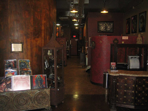 Tattoo Shop «Divinity Tattoo», reviews and photos, 2126 E Cactus Rd, Phoenix, AZ 85022, USA