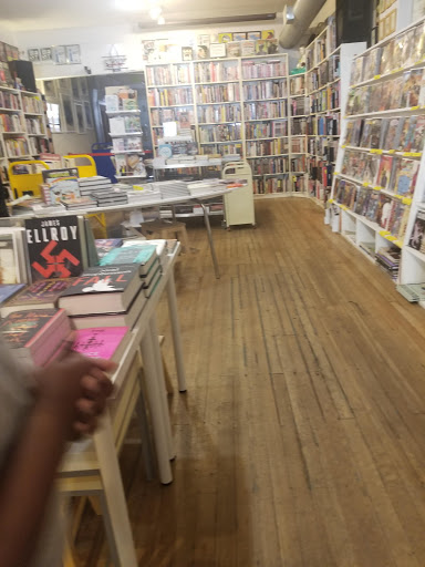 Book Store «Atomic Books», reviews and photos, 3620 Falls Rd, Baltimore, MD 21211, USA