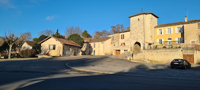 Mairie à Pessan