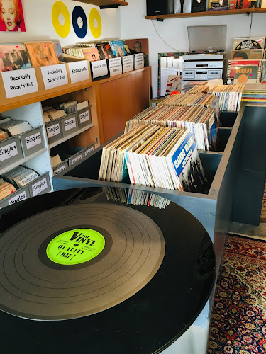 Kommentare und Rezensionen über Vinyl-Garage