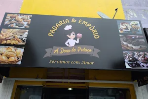 Padaria & Empório - A dona do pedaço image