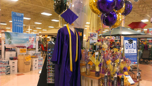 Grocery Store «Fred Meyer», reviews and photos, 1201 Valley Ave E, Sumner, WA 98390, USA