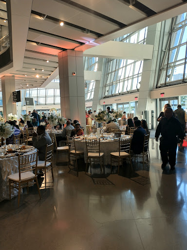 Shopping Mall «Downtown Commons», reviews and photos, 660 J St, Sacramento, CA 95814, USA