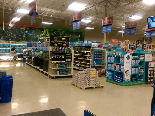Pet Supply Store «PetSmart», reviews and photos, 5750 W 86th St, Indianapolis, IN 46278, USA