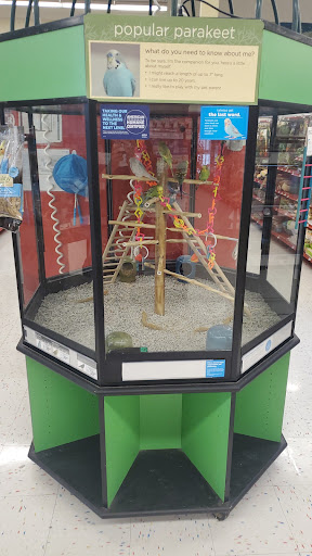 Pet Supply Store «Petco Animal Supplies», reviews and photos, 2072 Sycamore Rd, DeKalb, IL 60115, USA