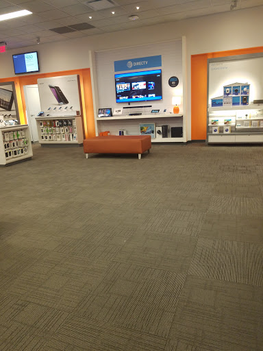Cell Phone Store «AT&T», reviews and photos, 10100 City Walk Dr #200, Woodbury, MN 55129, USA