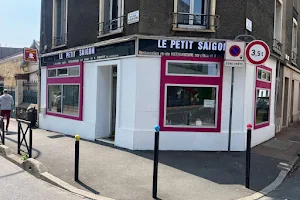 Le Petit Viet image