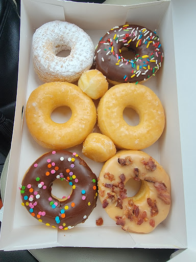 Donut Shop «Daylight Donuts», reviews and photos, 1400 Quintard Ave, Anniston, AL 36201, USA