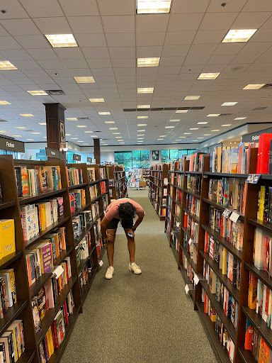 Book Store «Barnes & Noble», reviews and photos, 760 SE Maynard Rd, Cary, NC 27511, USA