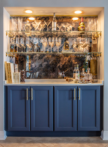 Interior Designer «Island Paint & Decorating Center», reviews and photos, 860 N Courtenay Pkwy, Merritt Island, FL 32953, USA