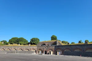 Fort Burgoyne image