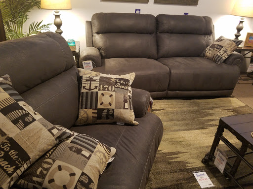 Furniture Store «Fowhand Furniture», reviews and photos, 1001 Harrison Ave, Panama City, FL 32401, USA