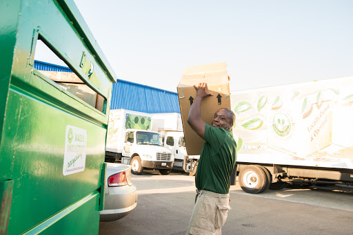 Moving and Storage Service «The Green Truck Moving & Storage», reviews and photos, 3330 Ambrose Ave, Nashville, TN 37207, USA