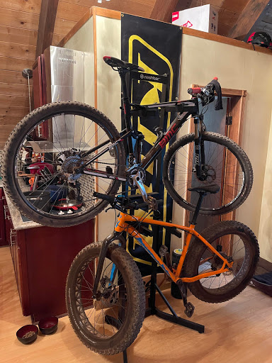 Bicycle Store «Castro Valley Cyclery», reviews and photos, 20515 Stanton Ave, Castro Valley, CA 94546, USA