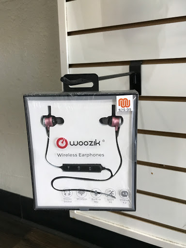 Cell Phone Store «Cricket Wireless Authorized Retailer», reviews and photos, 1229 E McKellips Rd #110, Mesa, AZ 85203, USA