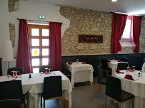 Atmosphère du Restaurant Petite Auberge La à Labastide-de-Virac - n°6