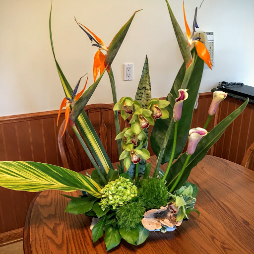 Florist «Tiffany Florist», reviews and photos, 784 S Old Woodward Ave, Birmingham, MI 48009, USA