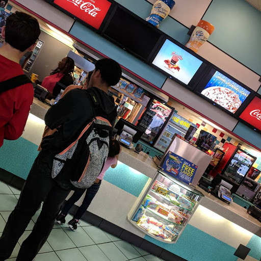Movie Theater «Miami Lakes 17 Theatre», reviews and photos, 6743 Main St, Miami Lakes, FL 33014, USA