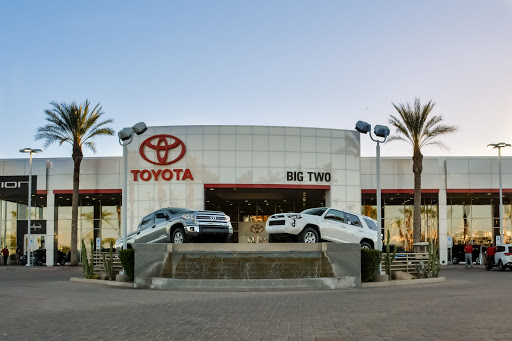 Toyota Dealer «Big Two Toyota of Chandler», reviews and photos, 1250 S Gilbert Rd, Chandler, AZ 85286, USA