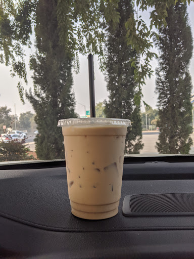 Coffee Shop «Le Boulevard», reviews and photos, 520 S Mooney Blvd, Visalia, CA 93277, USA