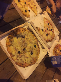 Plats et boissons du Pizzeria Pizza Saint Cyrice à Rodez - n°3