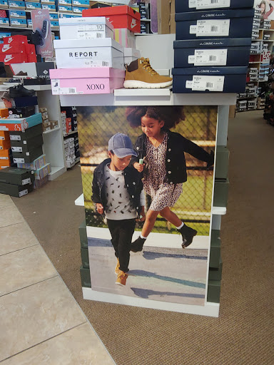 Shoe Store «Famous Footwear», reviews and photos, 1600 28th St, Boulder, CO 80301, USA