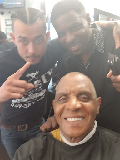 Barber Shop «Creations Salon & Barbershop», reviews and photos, 17779 Main St, Irvine, CA 92614, USA