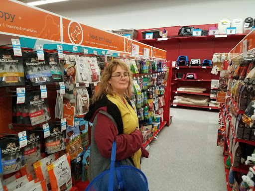 Pet Supply Store «Petco Animal Supplies», reviews and photos, 125 Lincoln Hwy, Exton, PA 19341, USA