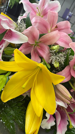 Florist «Expressions Florist», reviews and photos, 1190 E Imperial Hwy, Placentia, CA 92870, USA