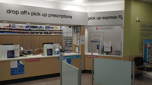 Convenience Store «Walgreens», reviews and photos, 1101 Beacon St, Newton, MA 02461, USA