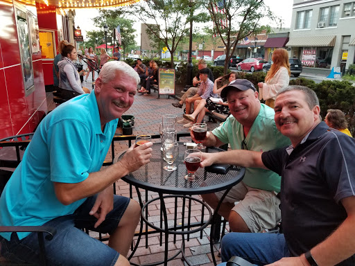 Restaurant «BROWNDOG Barlor», reviews and photos, 33314 Grand River Ave, Farmington, MI 48336, USA