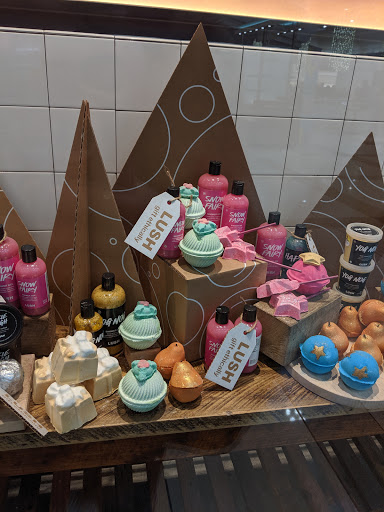 Cosmetics Store «Lush», reviews and photos, 3195 28th St SE, Kentwood, MI 49512, USA