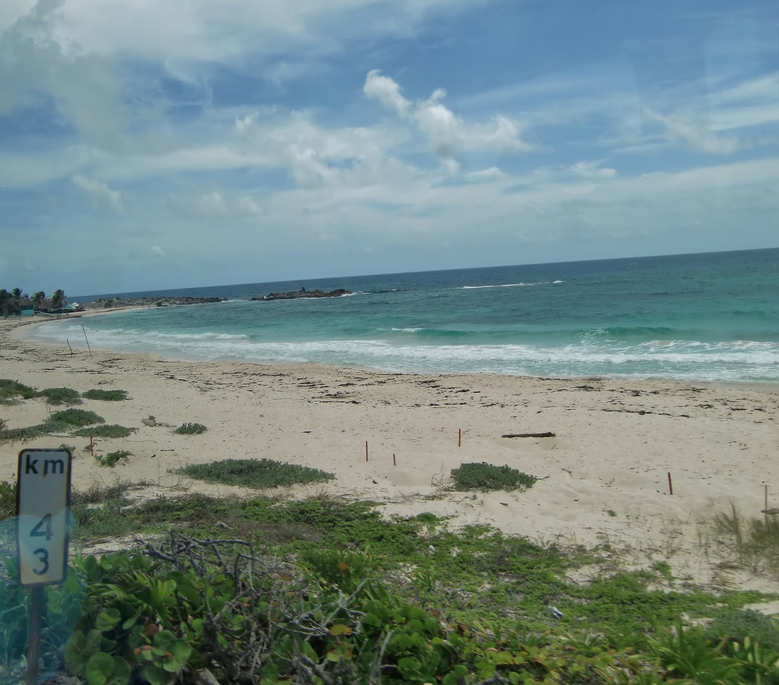Zdjęcie Bahia La Guera z przestronna plaża