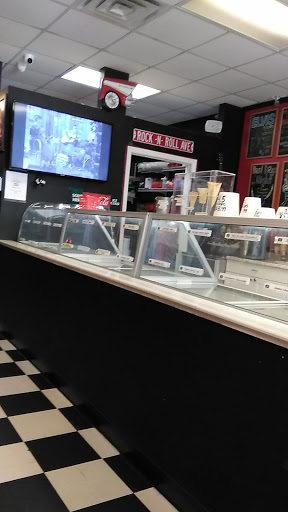 Dessert Shop «SH-Booms Ice Cream & The Oldies», reviews and photos, 42609 US-27, Davenport, FL 33837, USA