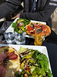 Plats et boissons du Restaurant Pizzeria Bella Vita à La Garde-Adhémar - n°7
