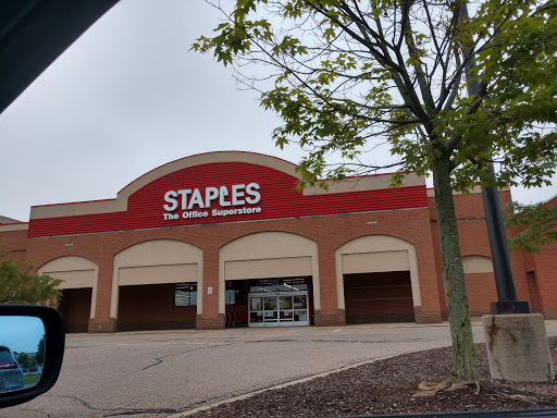 Office Supply Store «Staples», reviews and photos, 8063 Challis Rd, Brighton, MI 48116, USA
