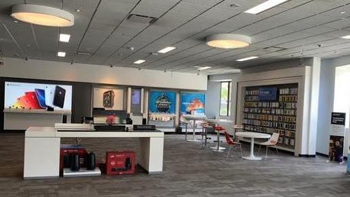 Cell Phone Store «AT&T», reviews and photos, 9039 Southside Blvd Suite 200, Jacksonville, FL 32256, USA