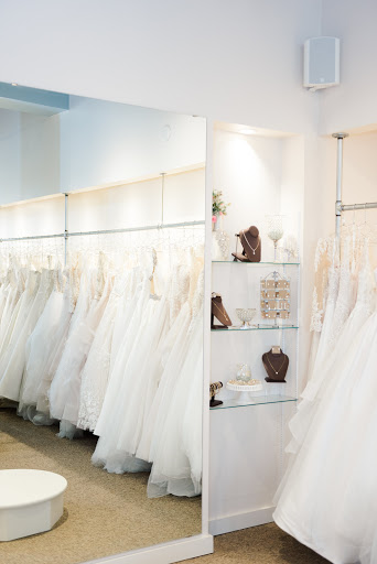 Bridal Shop «Belle Amour Bridal», reviews and photos, 133 N Michigan St, Toledo, OH 43604, USA