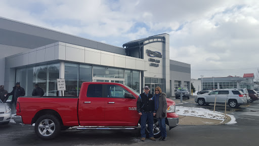 Used Car Dealer «West Herr Used Car Outlet», reviews and photos, 5535 Transit Rd, Williamsville, NY 14221, USA