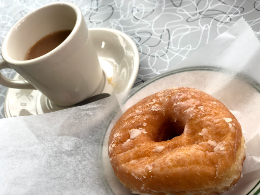 Donut Shop «Liberty Donuts & Coffee Shop», reviews and photos, 2059 Williamsbridge Rd, Bronx, NY 10461, USA